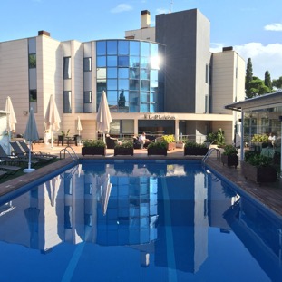 Hotel Mediterráneo.jpg